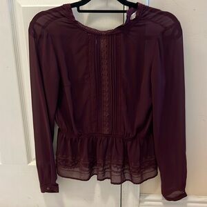 Women’s lace top